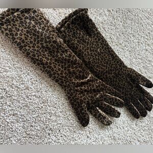 Leopard Print Women's Gloves
